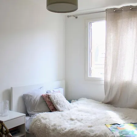 Charming Cocoon With A View Of The Eiffel Tower * Paris