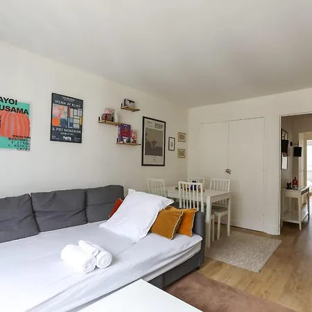 Charming Cocoon With A View Of The Eiffel Tower * Paris